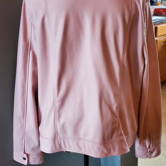 NWOT JustFab pink jacket - Picture 3 of 5